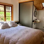 A La Ferme Aux Alpagas 公寓 *